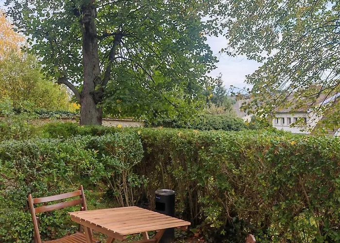 Meublé Avec Jardinet - 25 M2 - - Le Guichet Apartamento